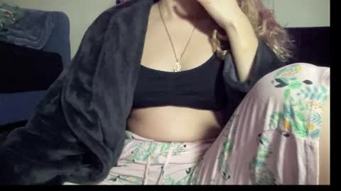 Blue  online show from 01/08/26, 06:48