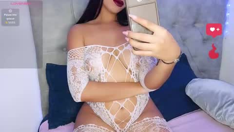 Snapshot of heyemi09 chatting on 06/05/26, 10:48 heyemi09 online show from 06/05/26, 10:48
