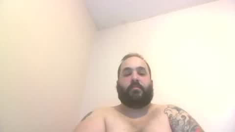 Snapshot of heyhoo111 chatting on 07/07/26, 03:27 heyhoo111 online show from 07/07/26, 03:27