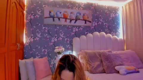 Martina Ricci Show schedule Monday to Friday 8am colombia time I work some weekends  online show from 04/20/26, 04:21