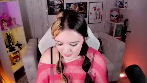 Amazing Mary  online show from 09/17/25, 05:53