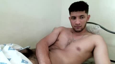 Snapshot of heynotfound chatting on 10/13/25, 08:20 xd online show from 10/13/25, 08:20