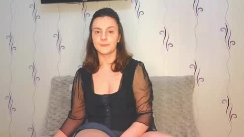 Snapshot of heyy_baddie chatting on 04/19/26, 10:36 Heyy baddie online show from 04/19/26, 10:36