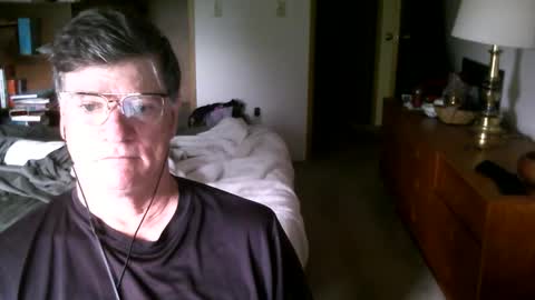 Snapshot of hg99too chatting on 06/05/26, 01:39 hg99too online show from 06/05/26, 01:39