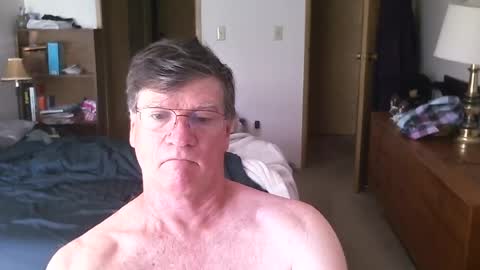 Snapshot of hg99too chatting on 06/22/26, 02:58 hg99too online show from 06/22/26, 02:58