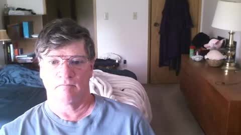 Snapshot of hg99too chatting on 07/06/26, 02:14 hg99too online show from 07/06/26, 02:14
