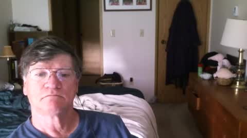 Snapshot of hg99too chatting on 07/08/26, 02:43 hg99too online show from 07/08/26, 02:43