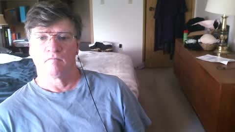 Snapshot of hg99too chatting on 07/12/26, 02:08 hg99too online show from 07/12/26, 02:08