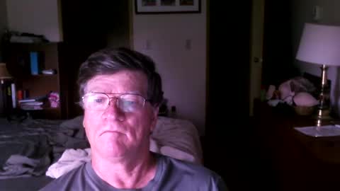 Snapshot of hg99too chatting on 07/17/26, 02:24 hg99too online show from 07/17/26, 02:24