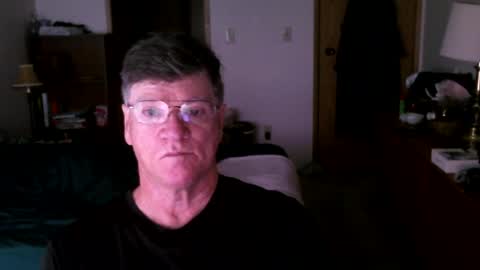 Snapshot of hg99too chatting on 07/31/26, 01:43 hg99too online show from 07/31/26, 01:43