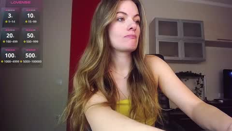 Lina online show from 03/02/25, 08:16