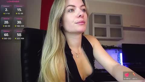 Lina online show from 02/03/26, 07:57