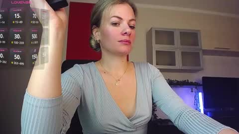 Lina online show from 02/06/26, 06:18