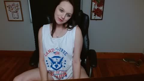 Paige online show from 10/18/25, 03:35