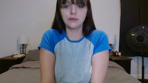Snapshot of hi_cut_cutie chatting on 06/13/26, 12:30 Paige online show from 06/13/26, 12:30