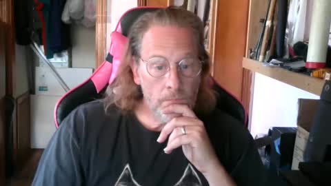 hiakun online show from 10/08/25, 10:18