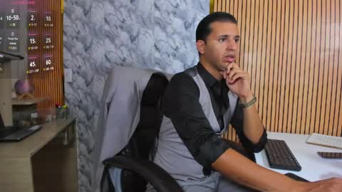 George online show from 04/13/26, 12:10