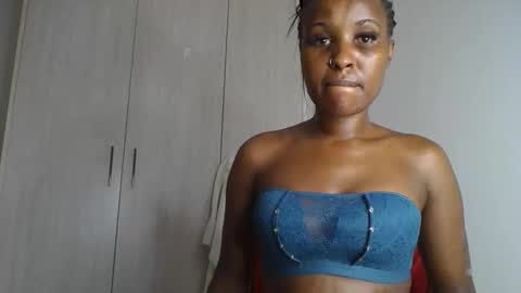 hidnipsdesire online show from 03/24/26, 04:06