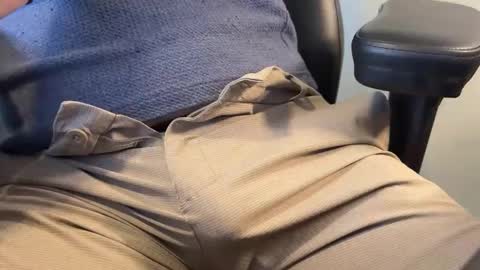 Snapshot of hifrommn1 chatting on 10/02/25, 04:14 hifrommn1 online show from 10/02/25, 04:14