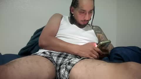 Snapshot of hihello400 chatting on 10/11/25, 10:41 hihello400 online show from 10/11/25, 10:41