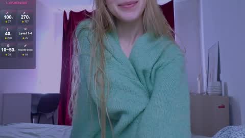 Snapshot of hihi_im_chloe chatting on 04/01/26, 05:52 Chloe online show from 04/01/26, 05:52