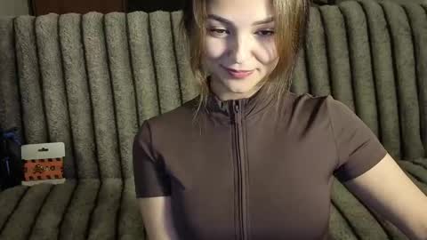 Snapshot of hihika chatting on 02/28/26, 09:27 HIHIKA online show from 02/28/26, 09:27