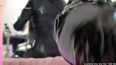 Call me hikiko or kiko online show from 10/01/25, 11:00