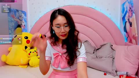 Snapshot of hikori_ chatting on 12/21/24, 04:41 Hikori online show from 12/21/24, 04:41