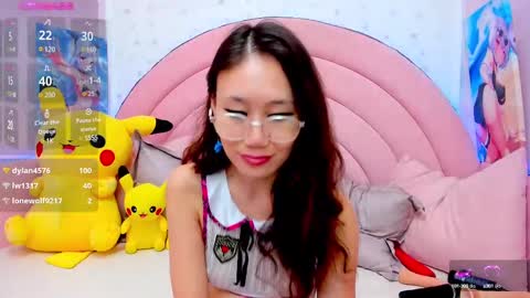 Snapshot of hikori_ chatting on 03/11/25, 05:05 Hikori online show from 03/11/25, 05:05