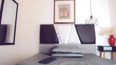 Hilary Avilan online show from 01/17/25, 07:27