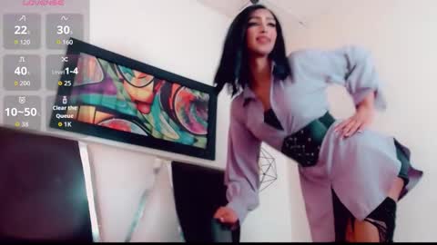 Snapshot of hilary_avilan chatting on 01/17/26, 07:17 Hilary Avilan online show from 01/17/26, 07:17