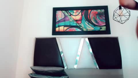 Snapshot of hilary_avilan chatting on 02/25/26, 07:34 Hilary Avilan online show from 02/25/26, 07:34