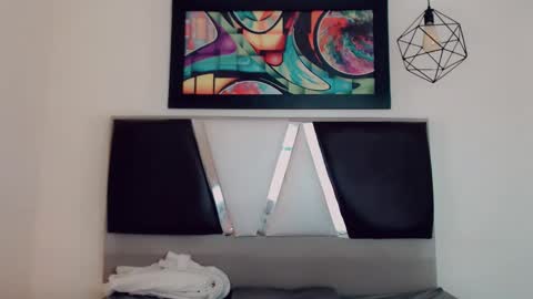 Hilary Avilan online show from 03/12/26, 07:53