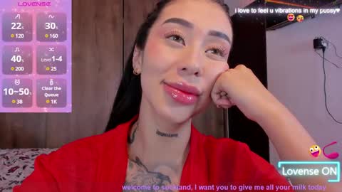 Snapshot of hilary_jones_22 chatting on 12/13/24, 12:20 LUNA new account  FOLLOW ME online show from 12/13/24, 12:20