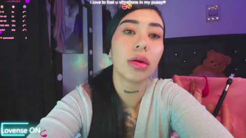 Snapshot of hilary_jones_22 chatting on 01/21/25, 11:13 LUNA new account  FOLLOW ME online show from 01/21/25, 11:13