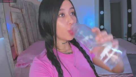 LUNA new account  FOLLOW ME online show from 04/16/26, 03:24