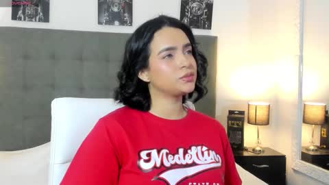 hilary_tailor online show from 02/06/26, 07:17