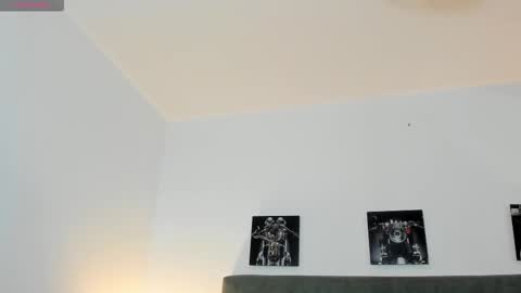 hilary_tailor online show from 02/24/26, 06:50