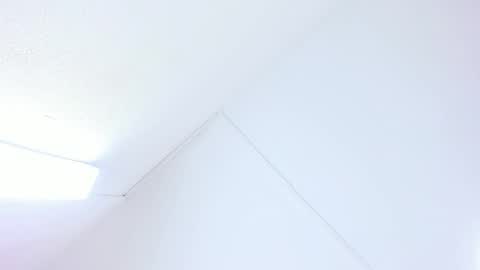 Hilary Thomsom online show from 01/18/26, 01:04