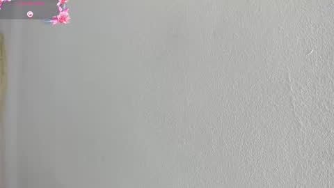 Hilary Thomsom online show from 02/05/26, 12:10