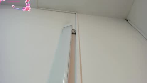 Hilary Thomsom online show from 03/02/26, 12:23