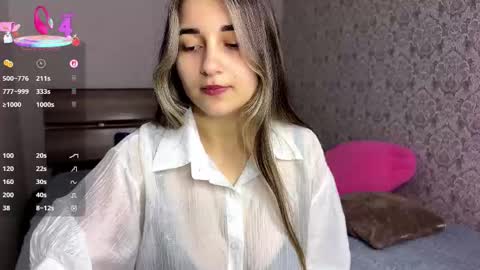 Snapshot of hildaaxley chatting on 10/01/25, 10:49 Ani online show from 10/01/25, 10:49