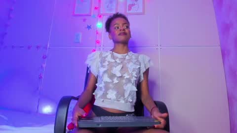  Hillary  online show from 12/21/24, 07:24