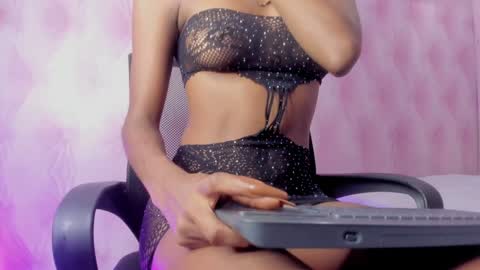  Hillary  online show from 02/08/25, 03:52