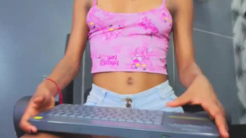  Hillary  online show from 10/17/25, 03:53