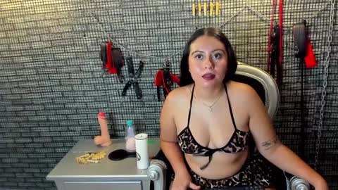 Hillary  online show from 03/27/26, 08:26