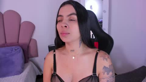 sarah online show from 02/11/25, 11:43