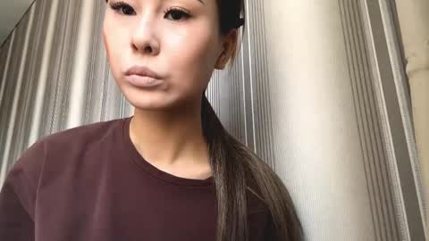 Lia online show from 03/30/26, 08:15