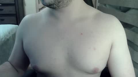 Himbo fox online show from 07/02/26, 03:17