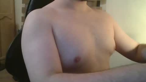 Himbo fox online show from 07/26/26, 03:25